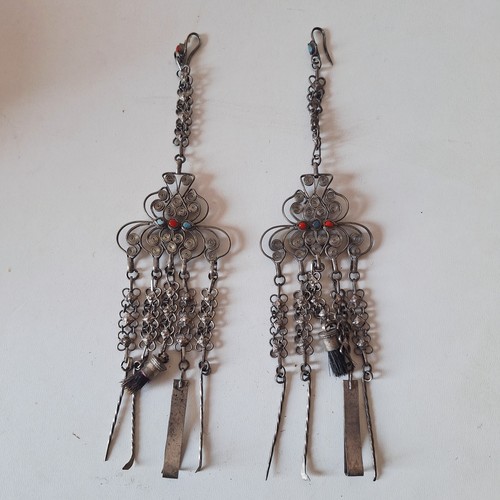 Paire chatelaines opium en - paire, a